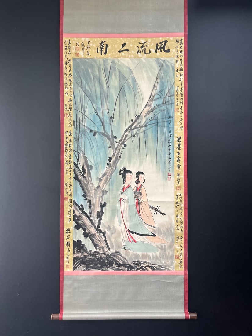 A Chinese Vertical Scroll Ink Painting of Figures on Paper: A Chinese Vertical Scroll Ink Painting of Figures on Paper,Modern Time of China,Fu Baoshi,without frame size:29.5inx57.5in 