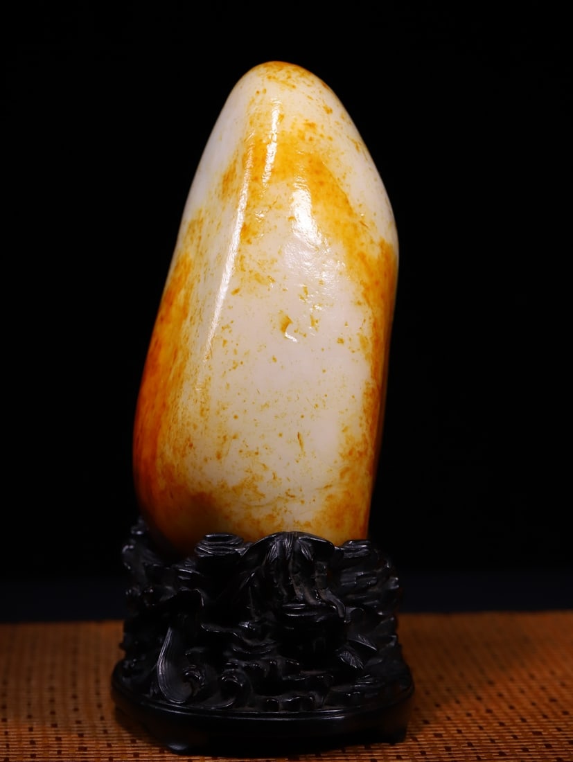 A Exquisite Hotan Jade Ornament - 4