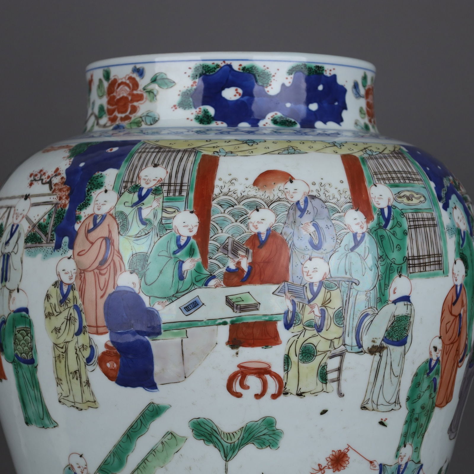 A Exquisite Doucai Figures Pattern Jar - 5