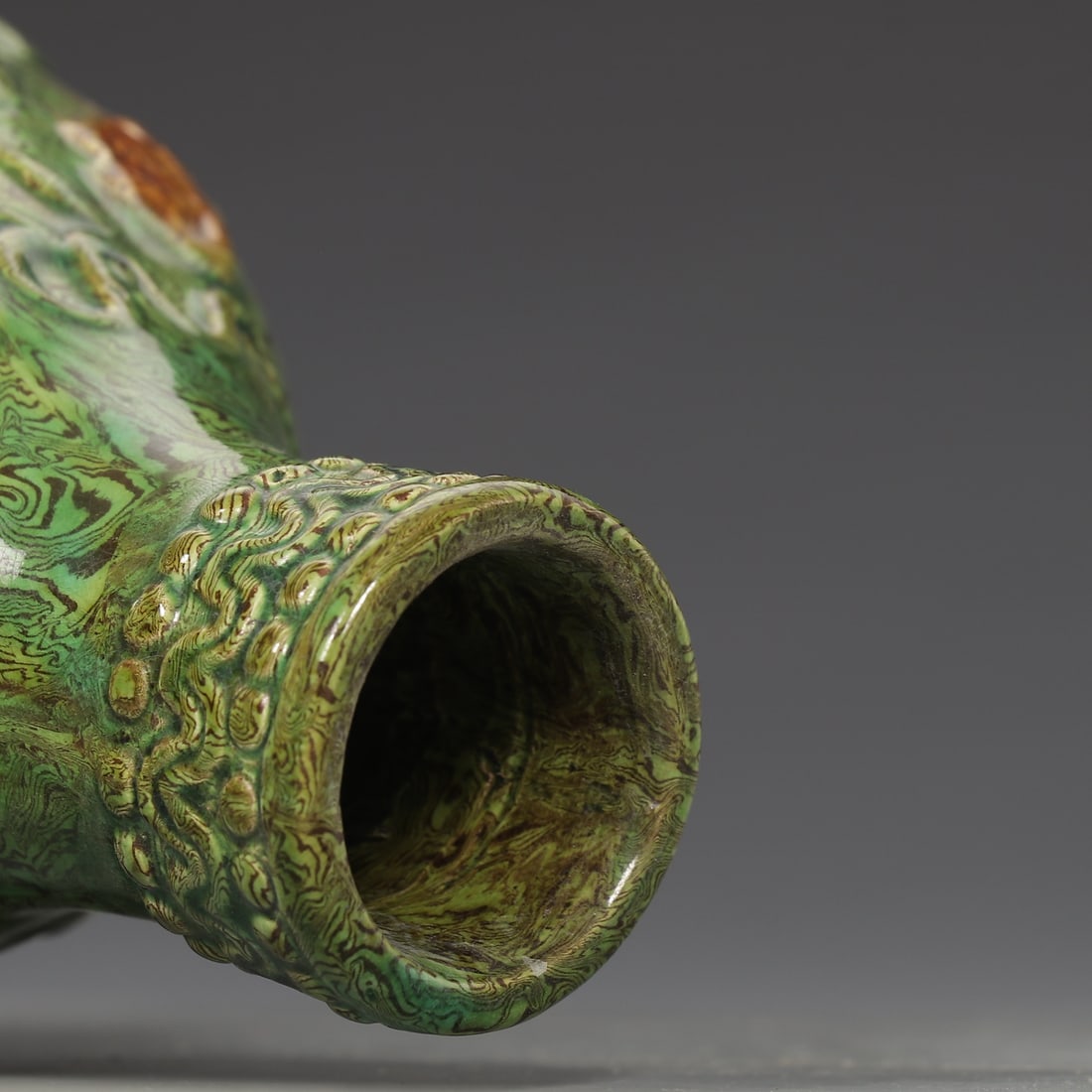 A Exquisite Green Glazed Figure Pattern Ewer - 8