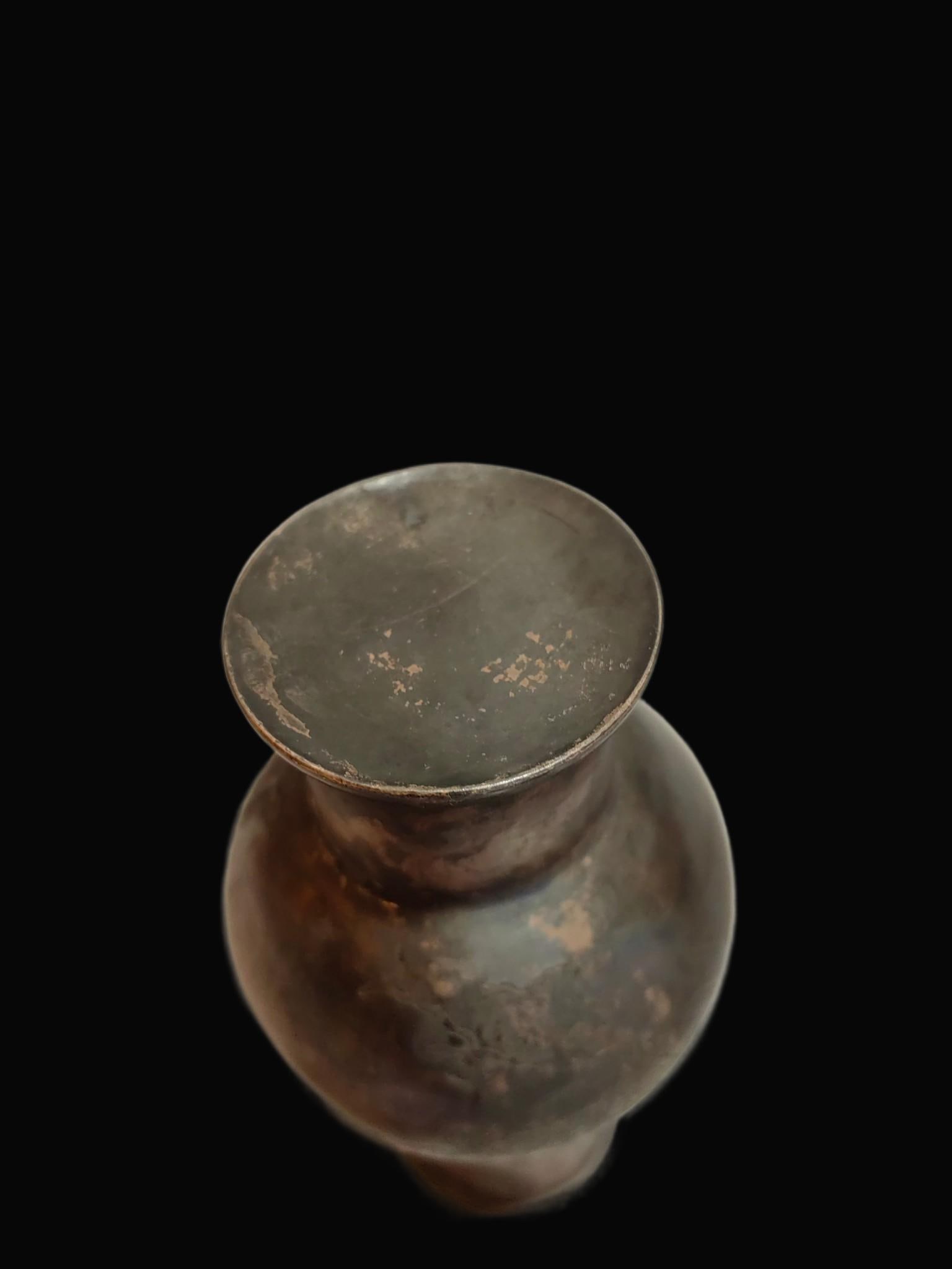 A Exquisite Silver Flower Pattern Vase - 9