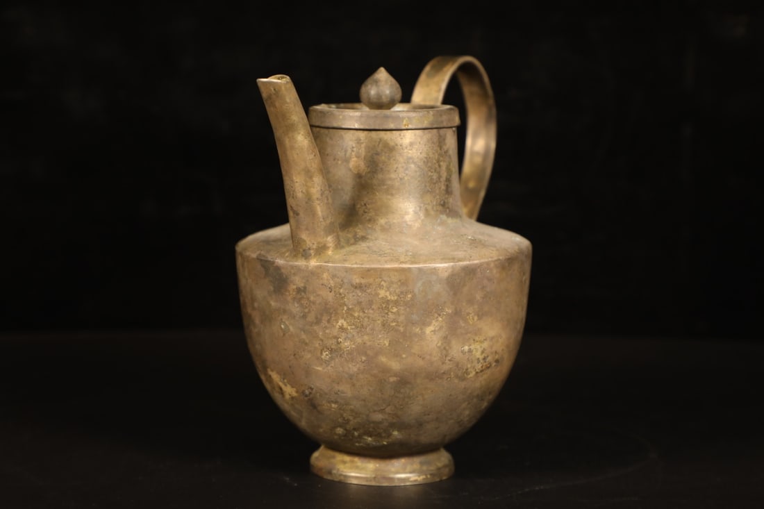 A Exquisite Silver Ewer - 4