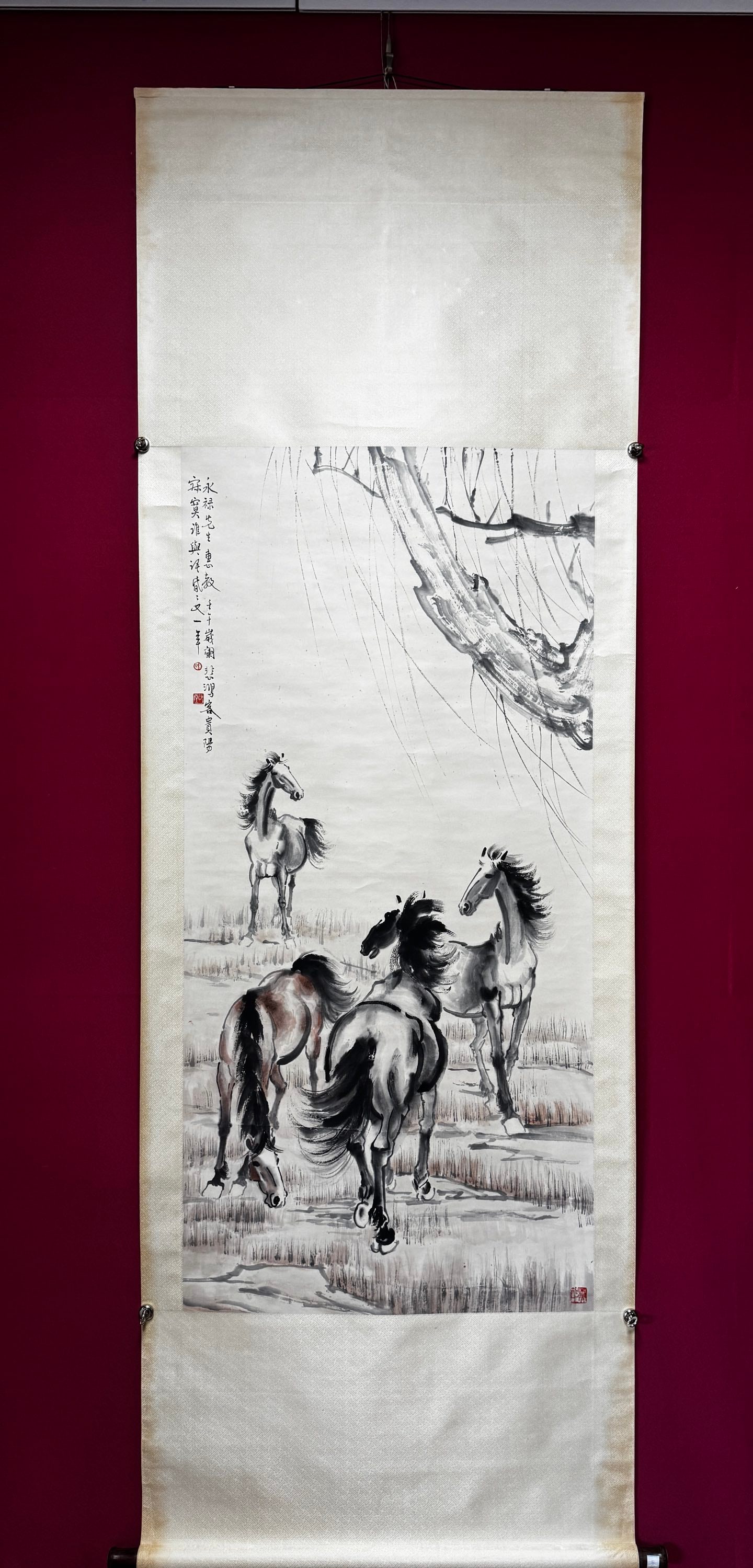 A Chinese Vertical Scroll Ink Horse Painting on Paper: A Chinese Vertical Scroll Ink Horse Painting on Paper,Modern Time of China,Xu Beihong,without frame size:57.5inx27.2in 