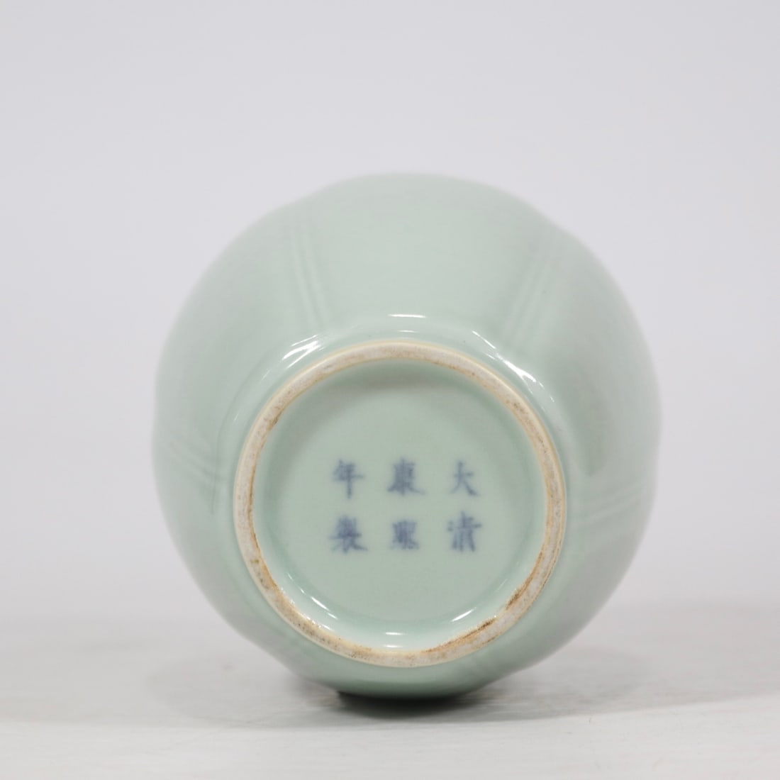 A Exquisite Celadon Glzed Vase - 5