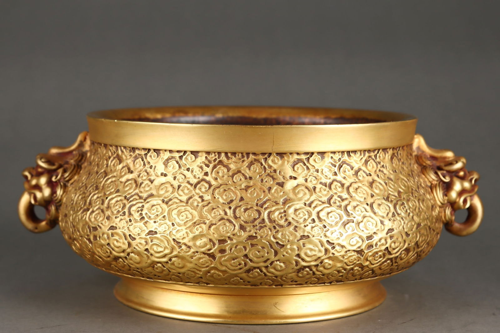 A Exquisite Gilt Bronze Cloud Pattern Dragon Head Censer - 3