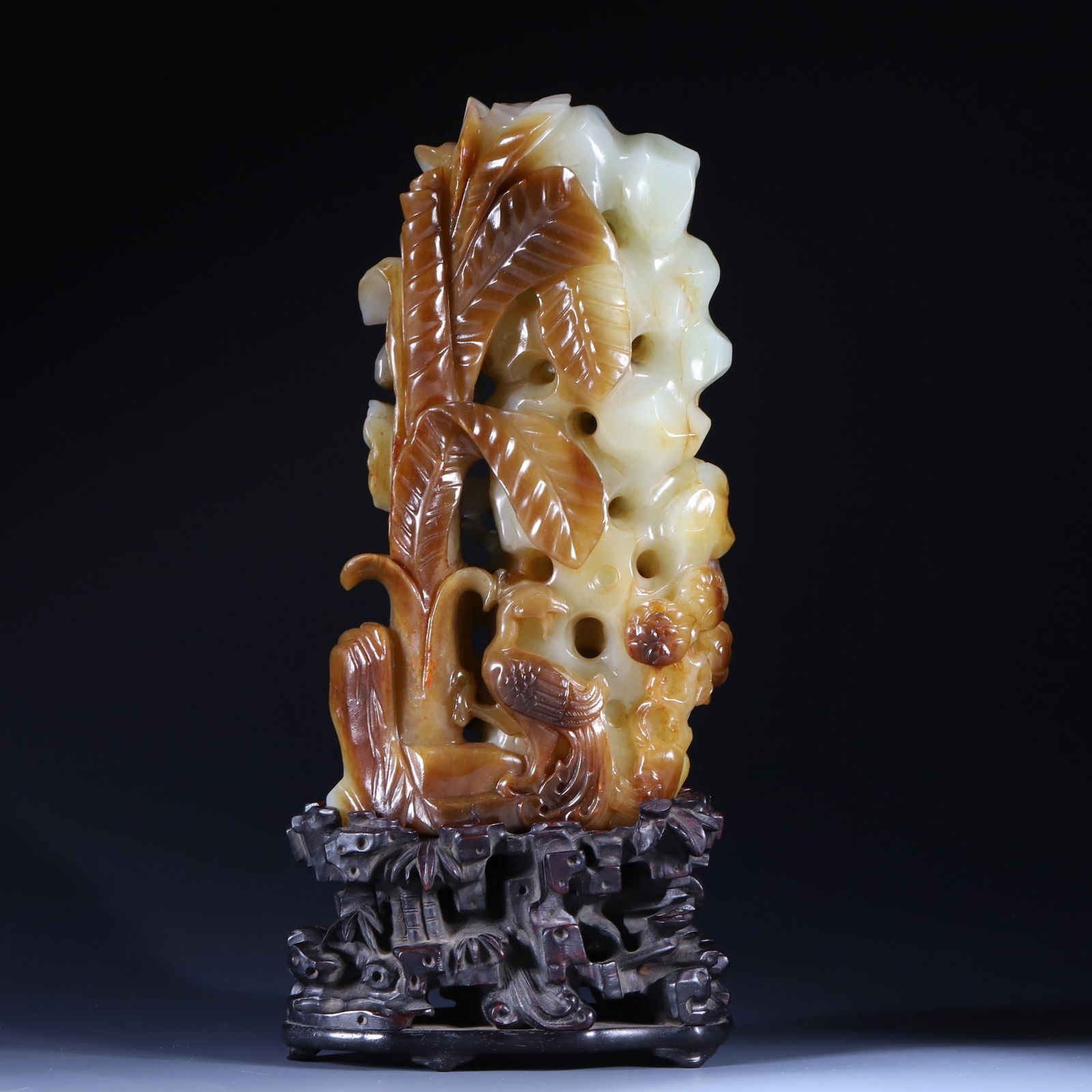 A Exquisite Hotan Jade Ornament - 3