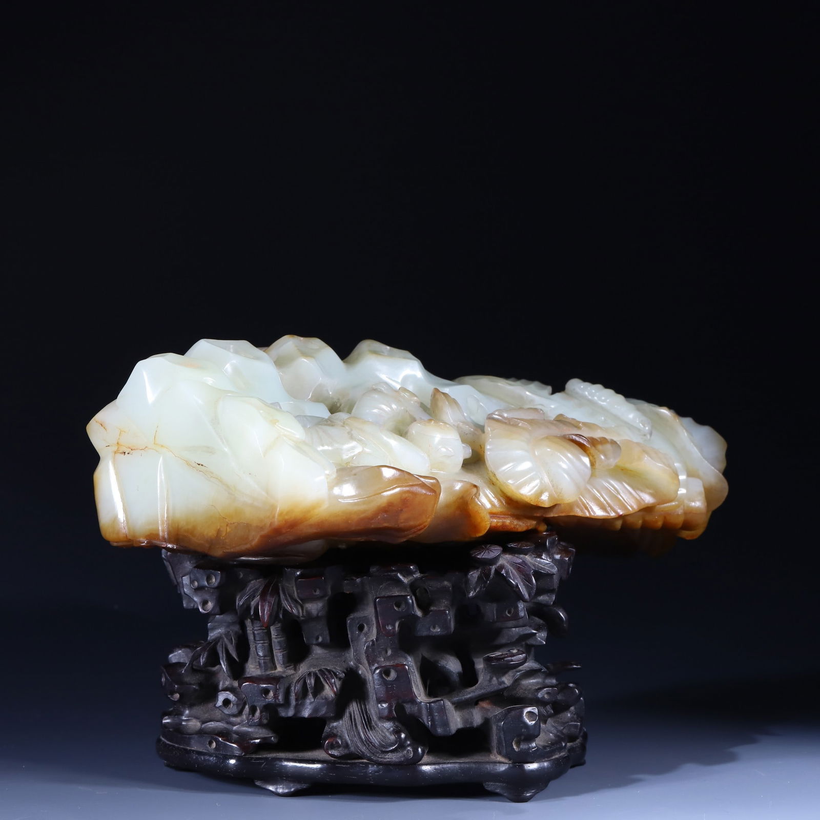 A Exquisite Hotan Jade Ornament - 9