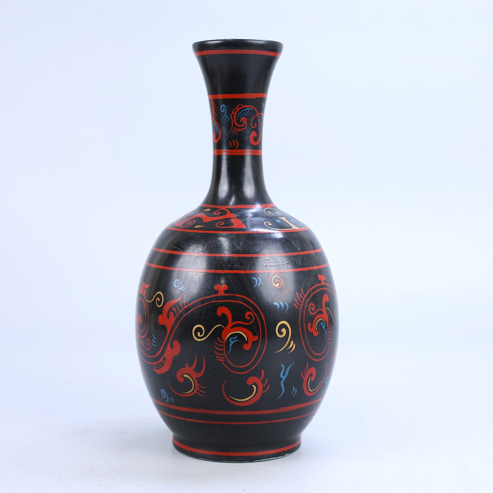 A Exquisite Black Ground Doucai Dragon Pattern Vase - 7