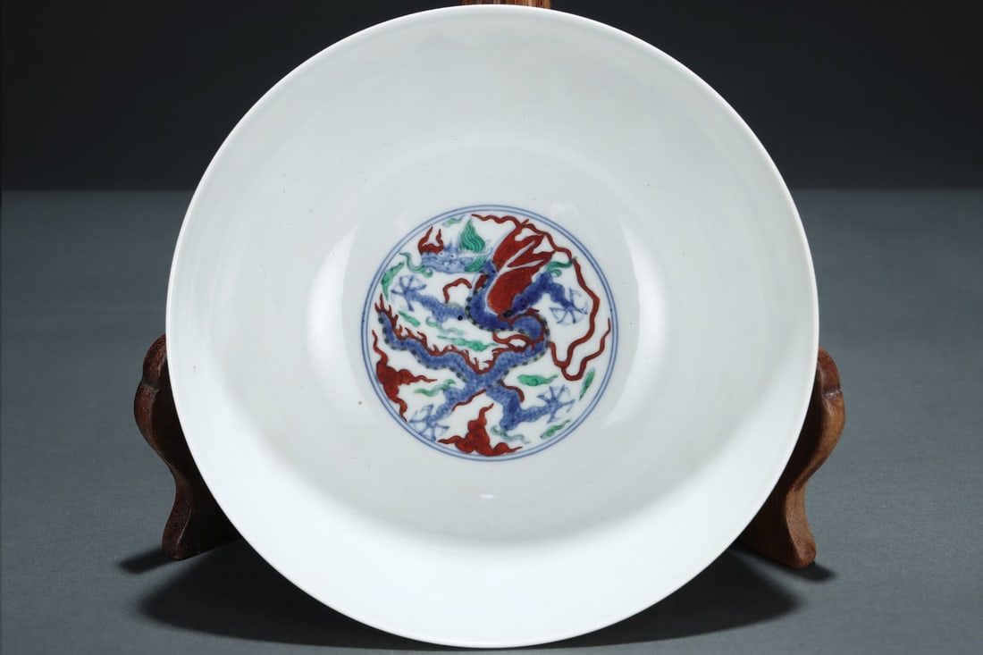 A Exquisite Auspicious Cloud and Dragon Pattern Doucai Bowl - 7