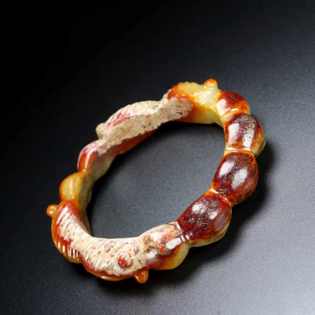 A Exquisite Hotan Jade Cicada Bracelets - 4