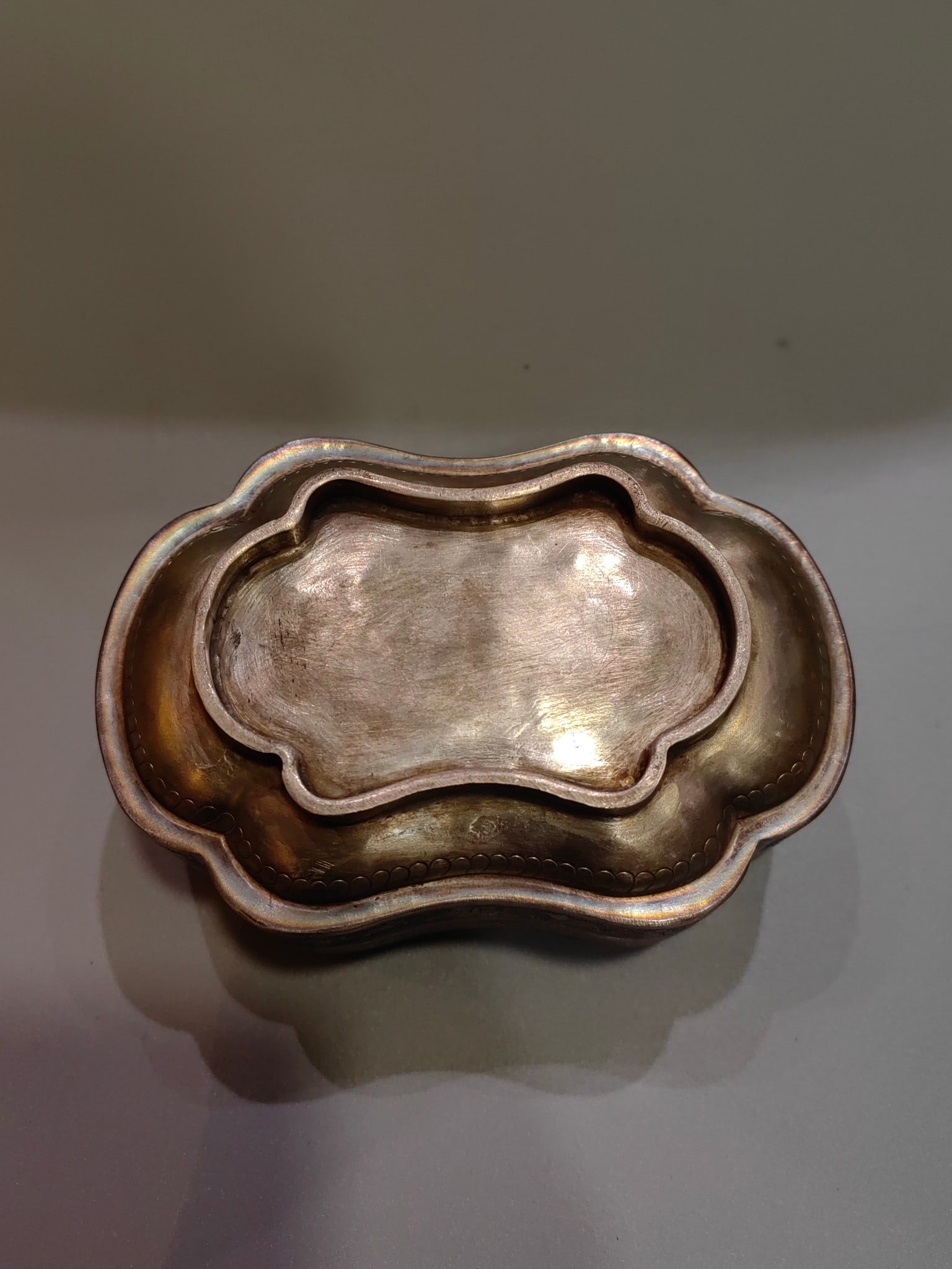 A Exquisite Silver Carved Dragon Pattern Box - 9