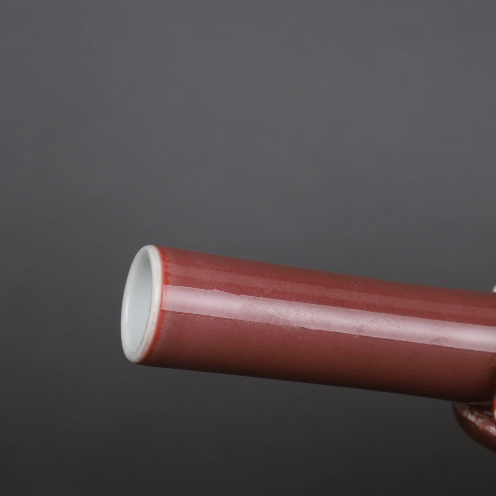 A Exquisite Ji Red Glazed Dragon Pattern Vase - 4