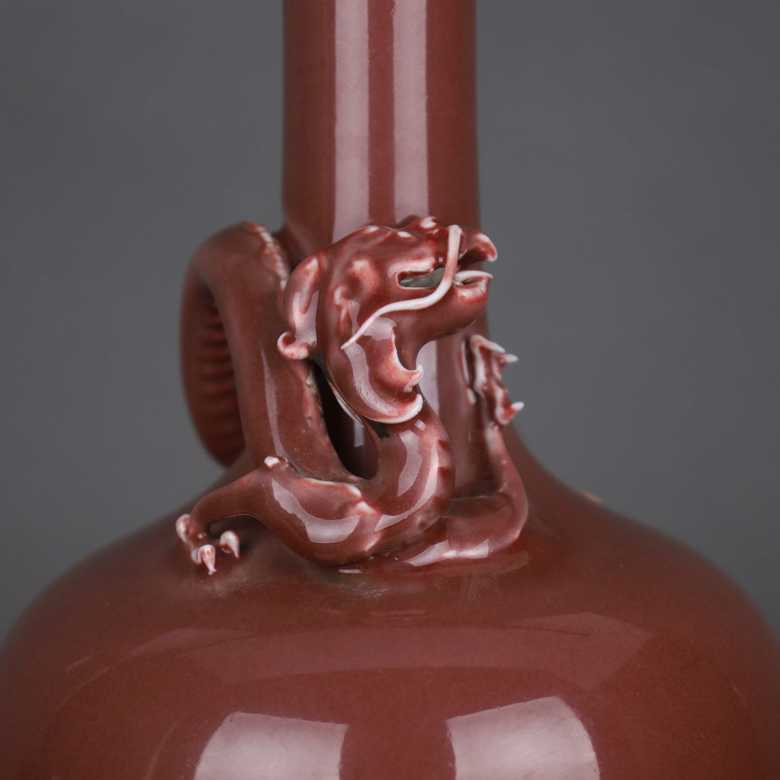 A Exquisite Ji Red Glazed Dragon Pattern Vase - 5