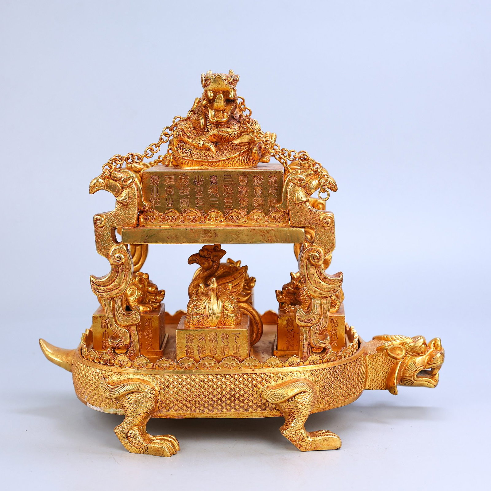 A Set of Exquisite Bronze Gilt Chiseled Dragon Seal: A Set of Exquisite Bronze Gilt Chiseled Dragon Seal,Qing Dynasty, China,Size:11inx11.8in,Weight:11275g 