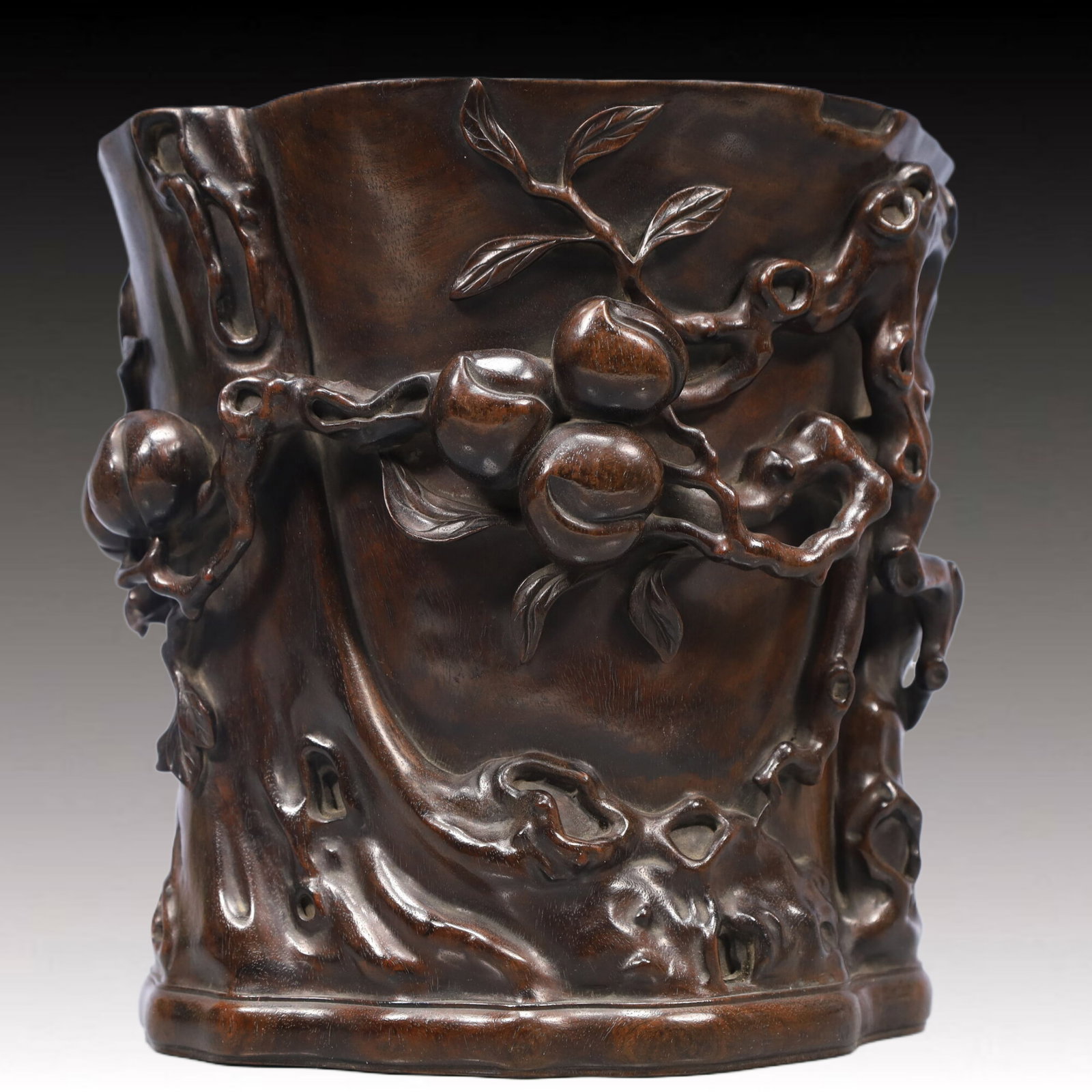 An Exquisite Zitanwood Peach Pattern Brush Pot, With Poem: An Exquisite Zitanwood Peach Pattern Brush Pot, With Poem, Qing Dynasty, China, Size:8.7inx7.5inx8.7in, Weight:2750g 紫檀木桃纹笔筒,带诗文,&