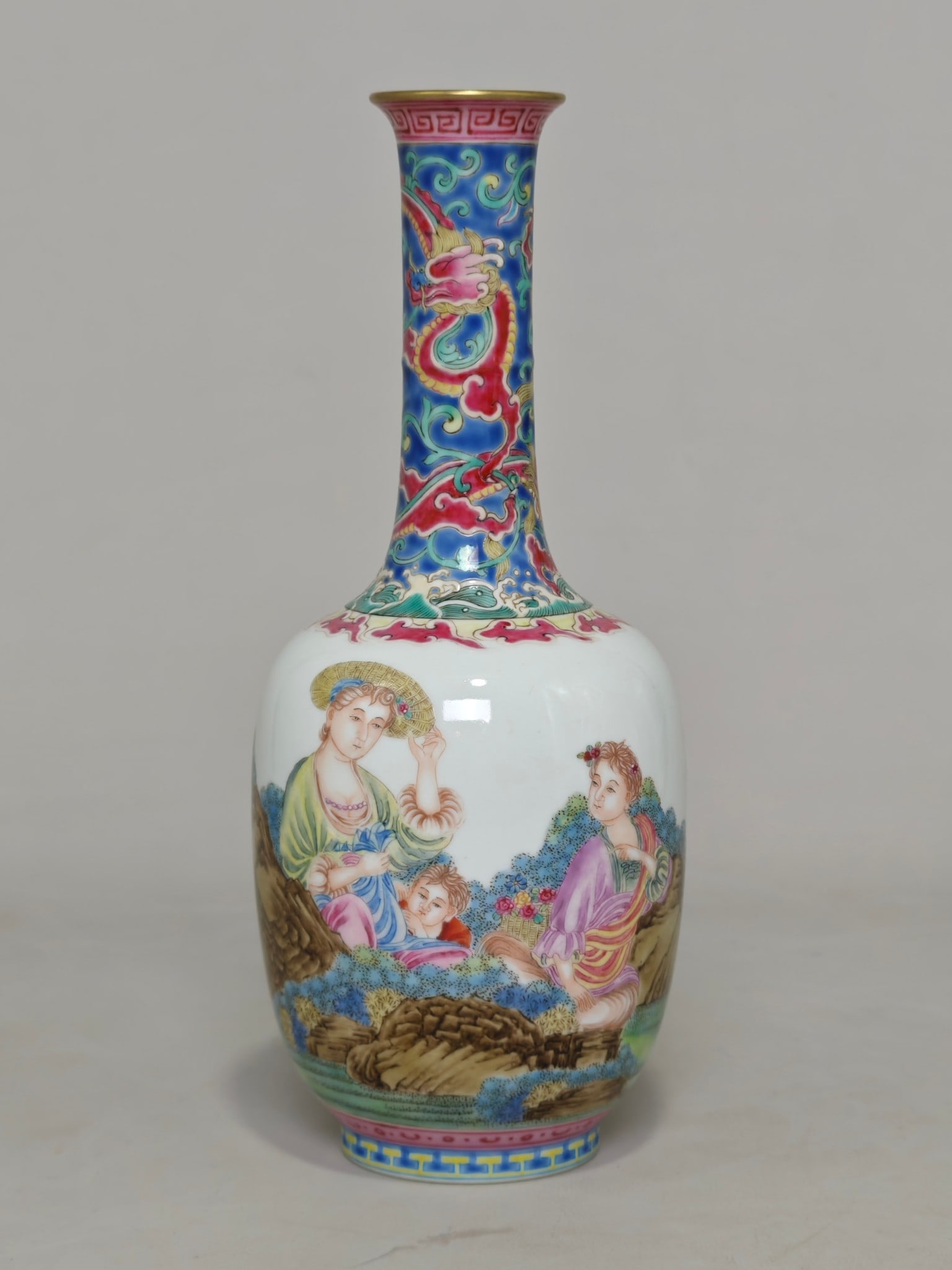 An Exquisite Enamel Character and Story Pattern Vase: An Exquisite Enamel Character and Story Pattern Vase,Qing Dynasty,China,Yongzheng Four-character Mark,Size:8.6inx3.5in 珐琅彩人物故事纹瓶,中