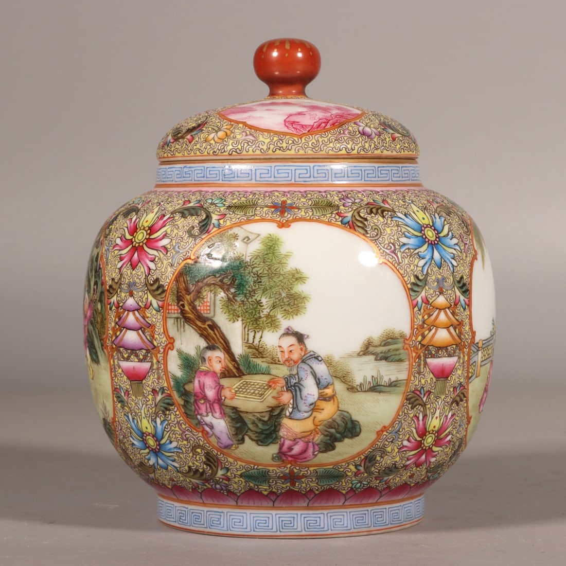 An Exquisite Enamel Character and Story Pattern Tea Caddy (1 of 8)