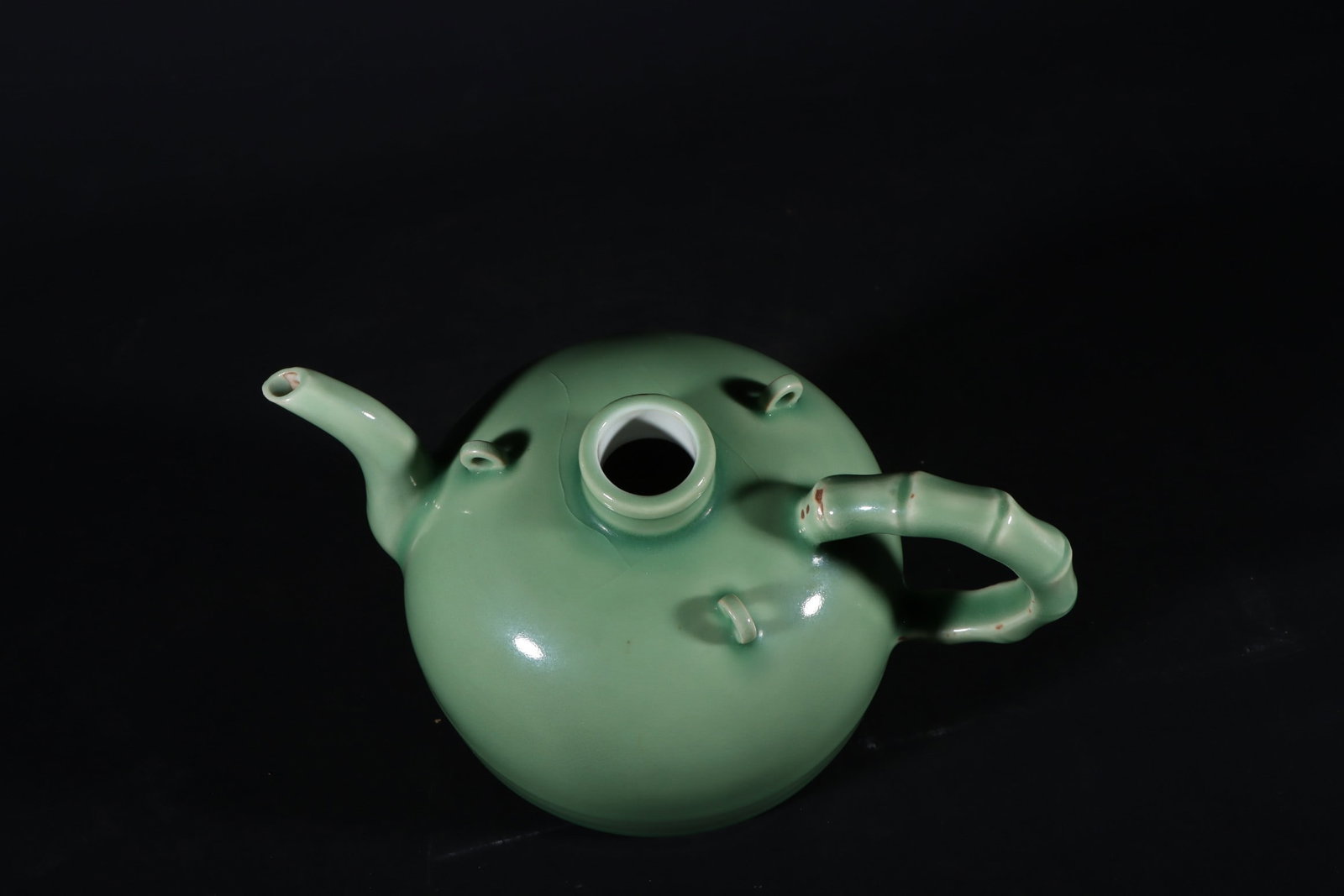 An Exquisite Celadon Glazed Ewer - 8