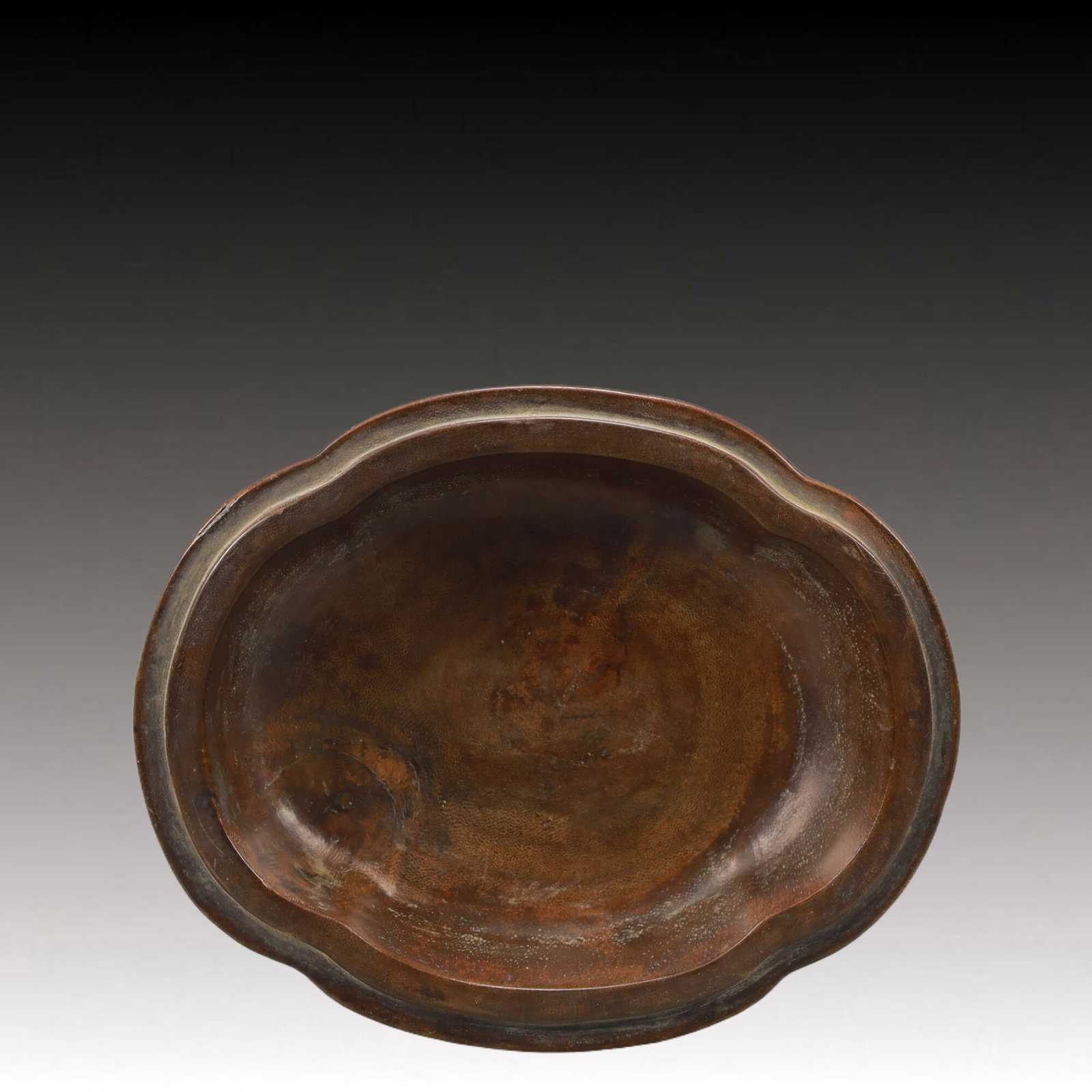 An Exquisite Eaglewood Beast-Face Pattern Cover Box - 7