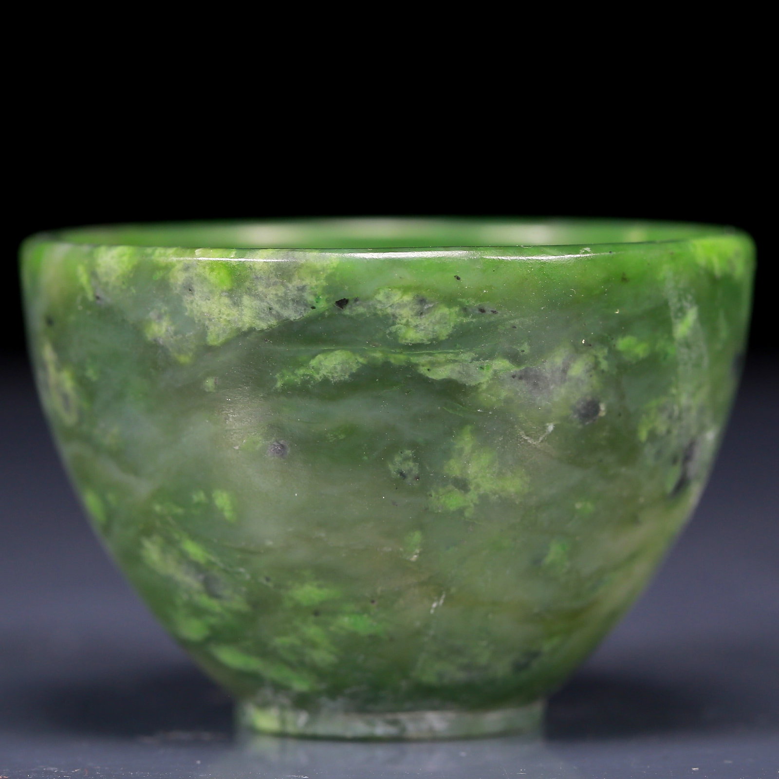 An Exquisite Jasper Cup - 2
