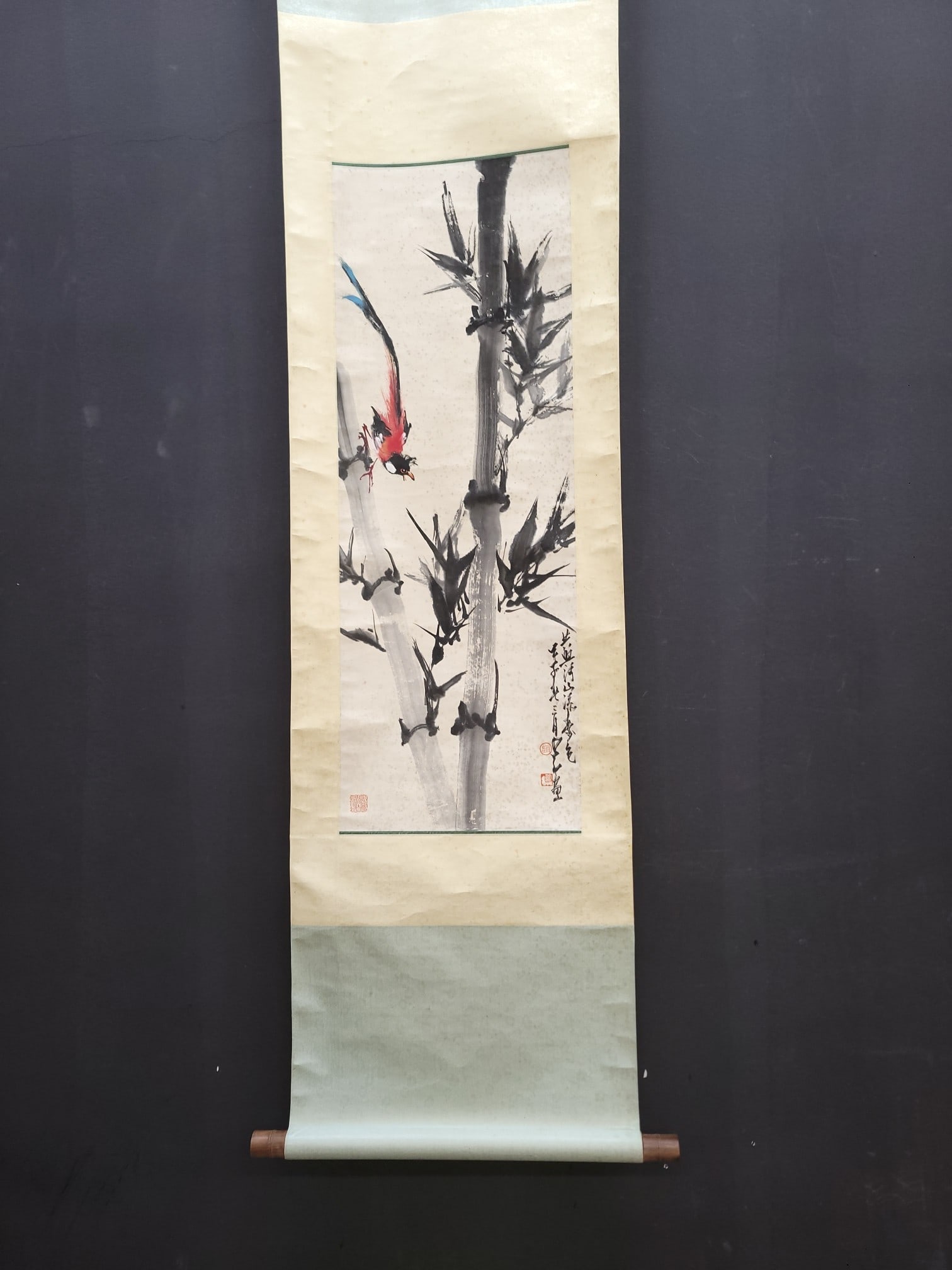 A Chinese Vertical Scroll Ink Painting of Flower and Bird on Paper: A Chinese Vertical Scroll Ink Painting of Flower and Bird on Paper,Zhao Shaoang,Size:37.8inx13.4in 一幅中国水墨花鸟画立轴,赵