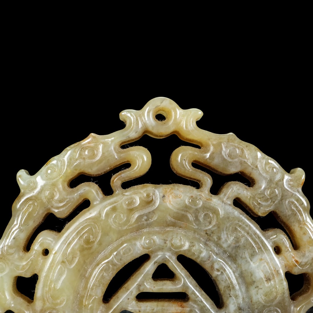 An Exquisite White Jade Dragon Pattern Pendant - 5