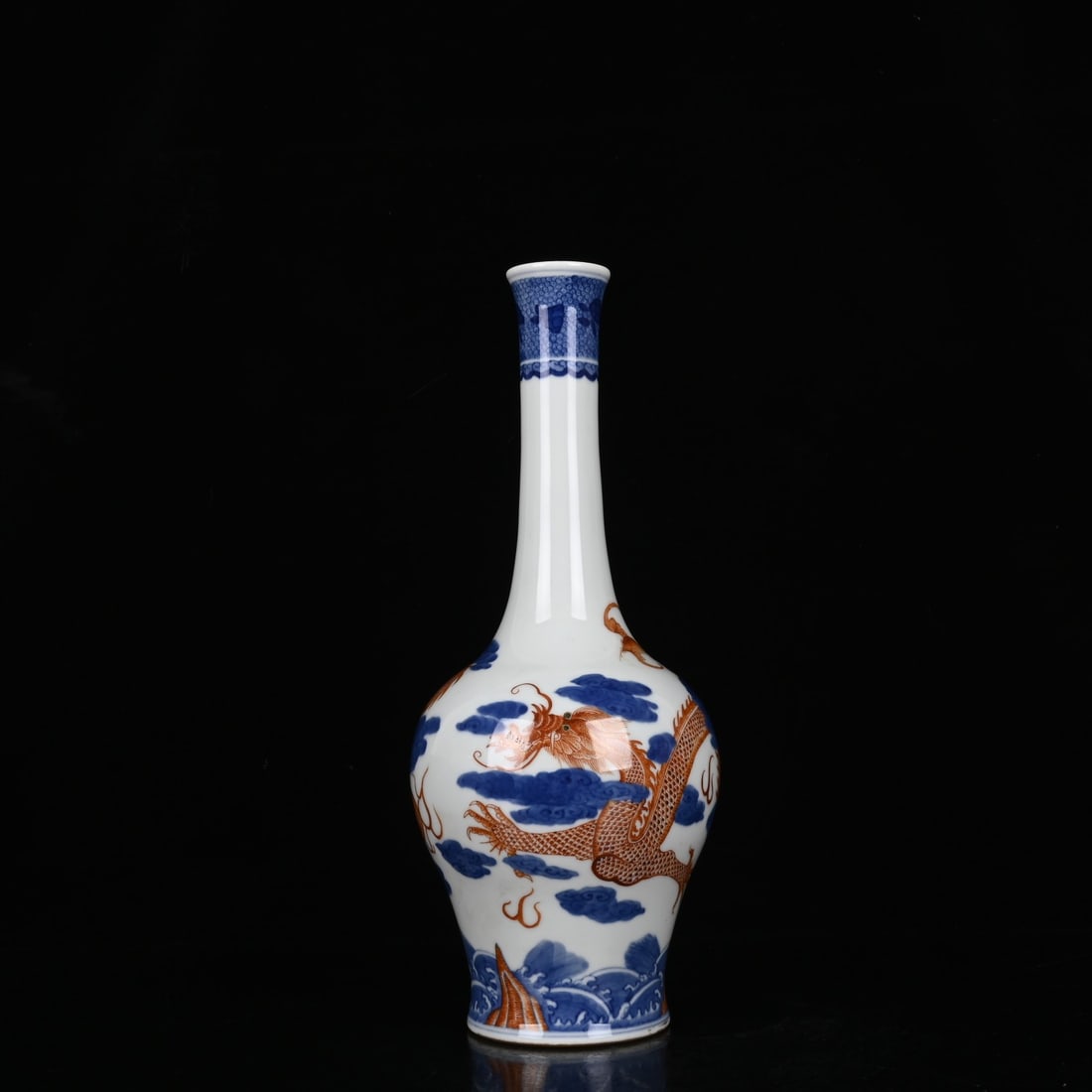 An Exquisite Blue and White Iron-Red Painted Gold Auspicious Cloud and Dragon Pattern Vase: An Exquisite Blue and White Iron-Red Painted Gold Auspicious Cloud and Dragon Pattern Vase,Qing Dynasty,China,Qianlong Six-character Mark,Size:12inx5.1in 青花矾红描ດ