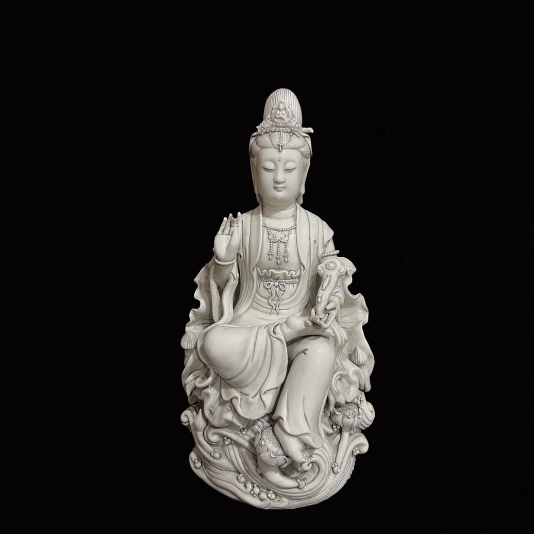 A Solemn Blance-De-Chine Statue of Avalokitesvara (1 of 8)