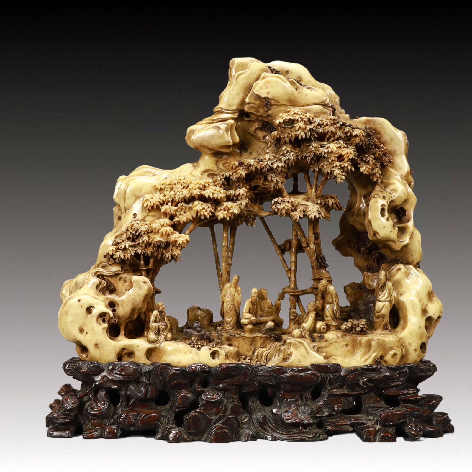 A Huge Shoushan Stone Carved Character and Story Pattern Ornament: A Huge Shoushan Stone Carved Character and Story Pattern Ornament,Qing Dynasty, China,Size:17.3inx3.9inx14in,Weight:10200g 