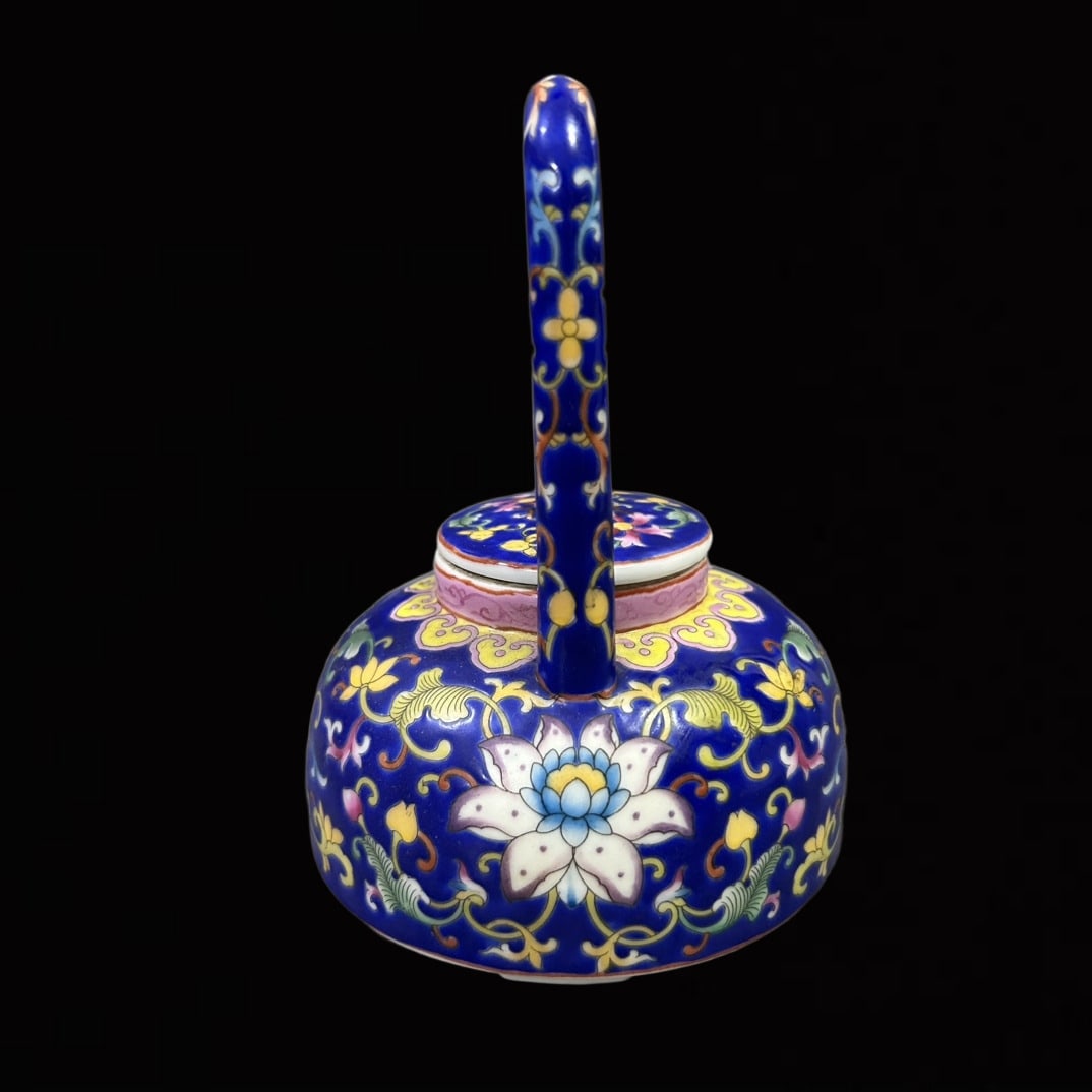 An Exquisite Enamel Lotus Pattern Loop-Handled Pot - 4