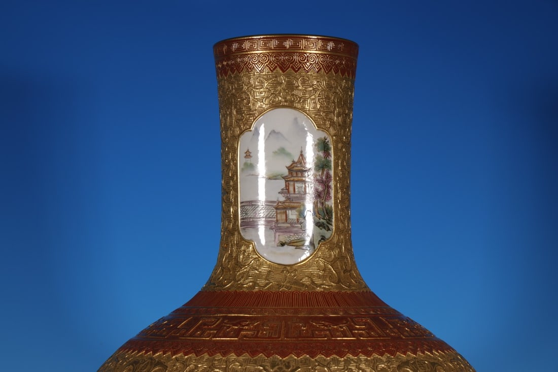 A Huge Enamel Landscape Pattern Vase - 2