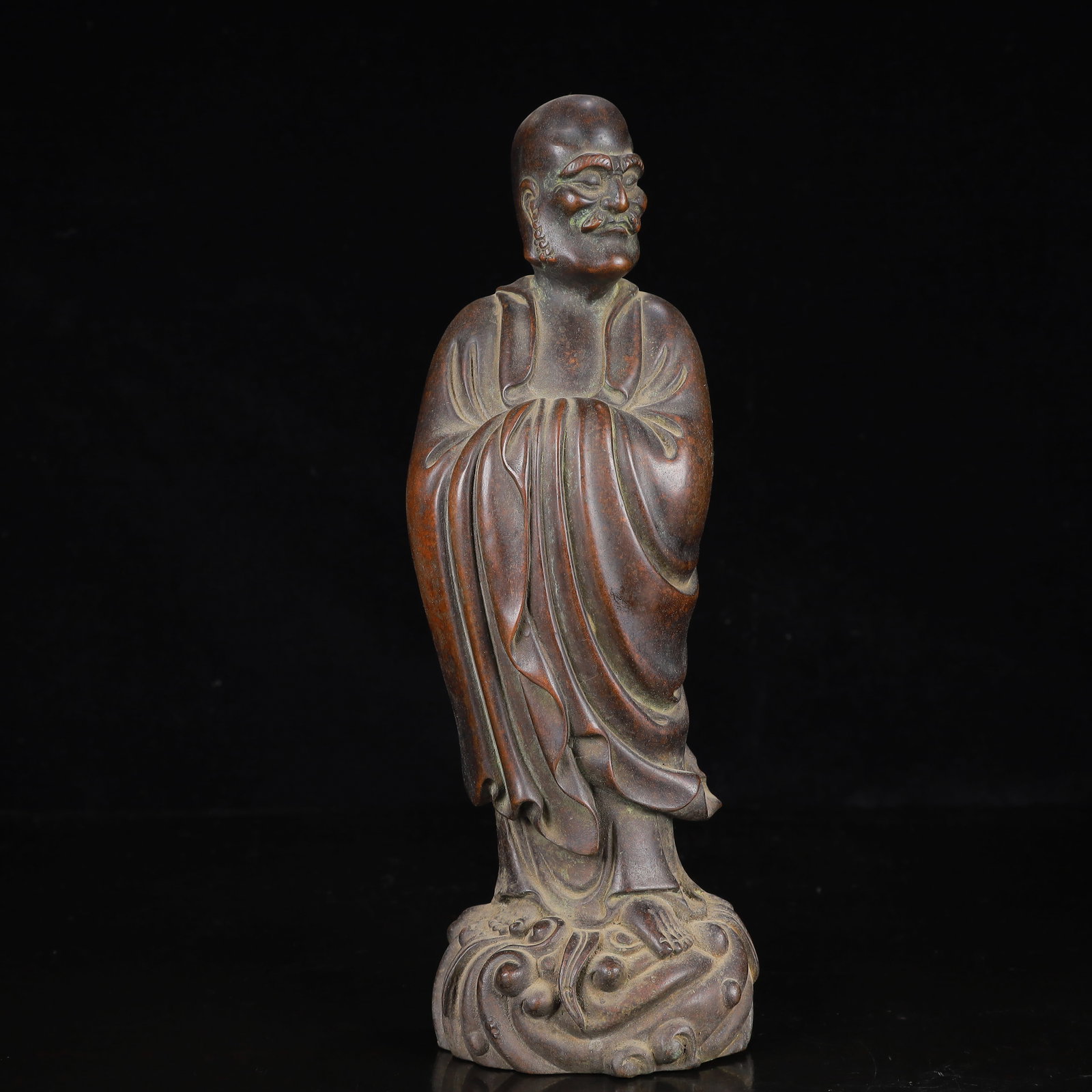 A Solemn Bronze Statue of Bodhidharma (1 of 10)