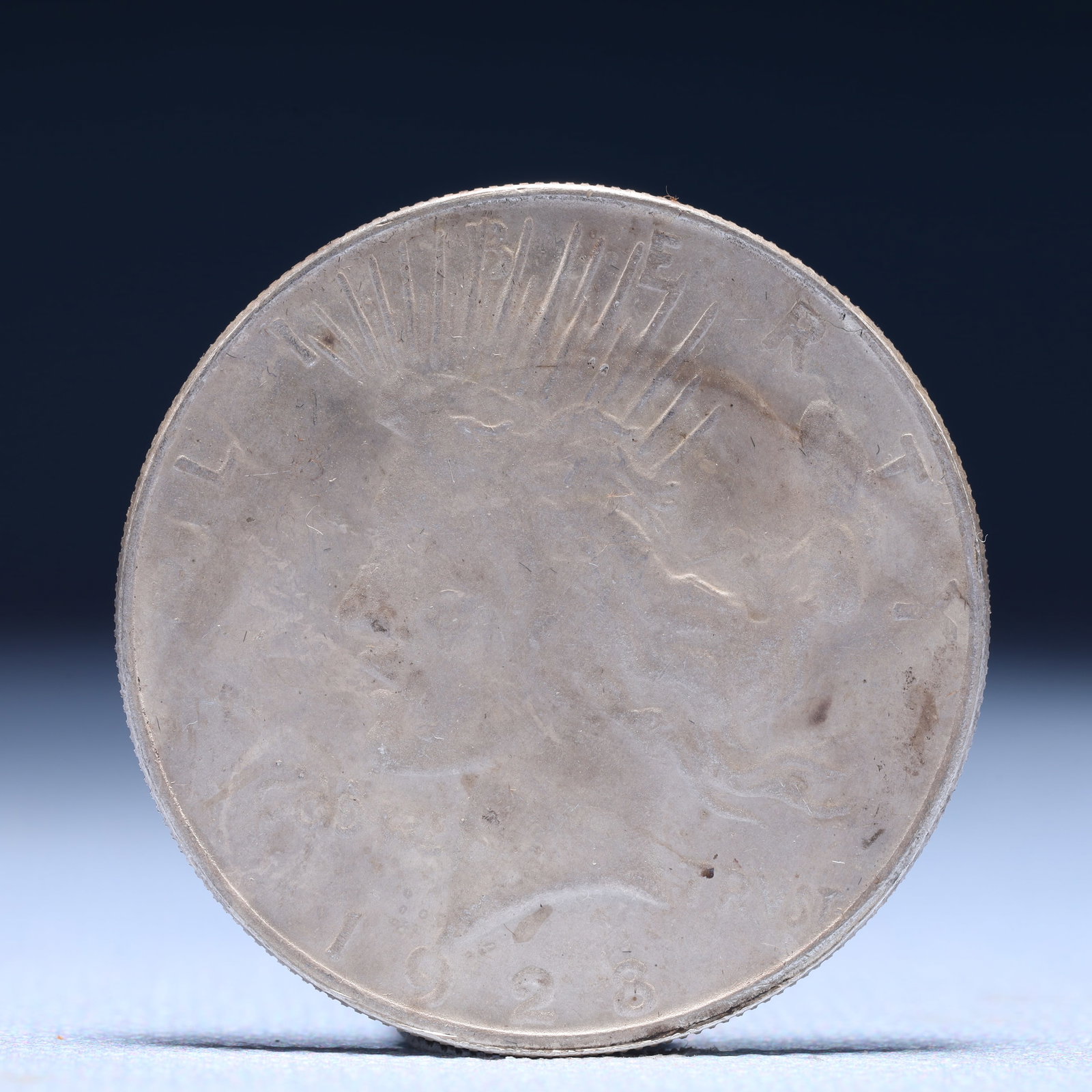 Liberty In God We Trust 1928 Sterling Silver One Dollar Coin (1 of 2)