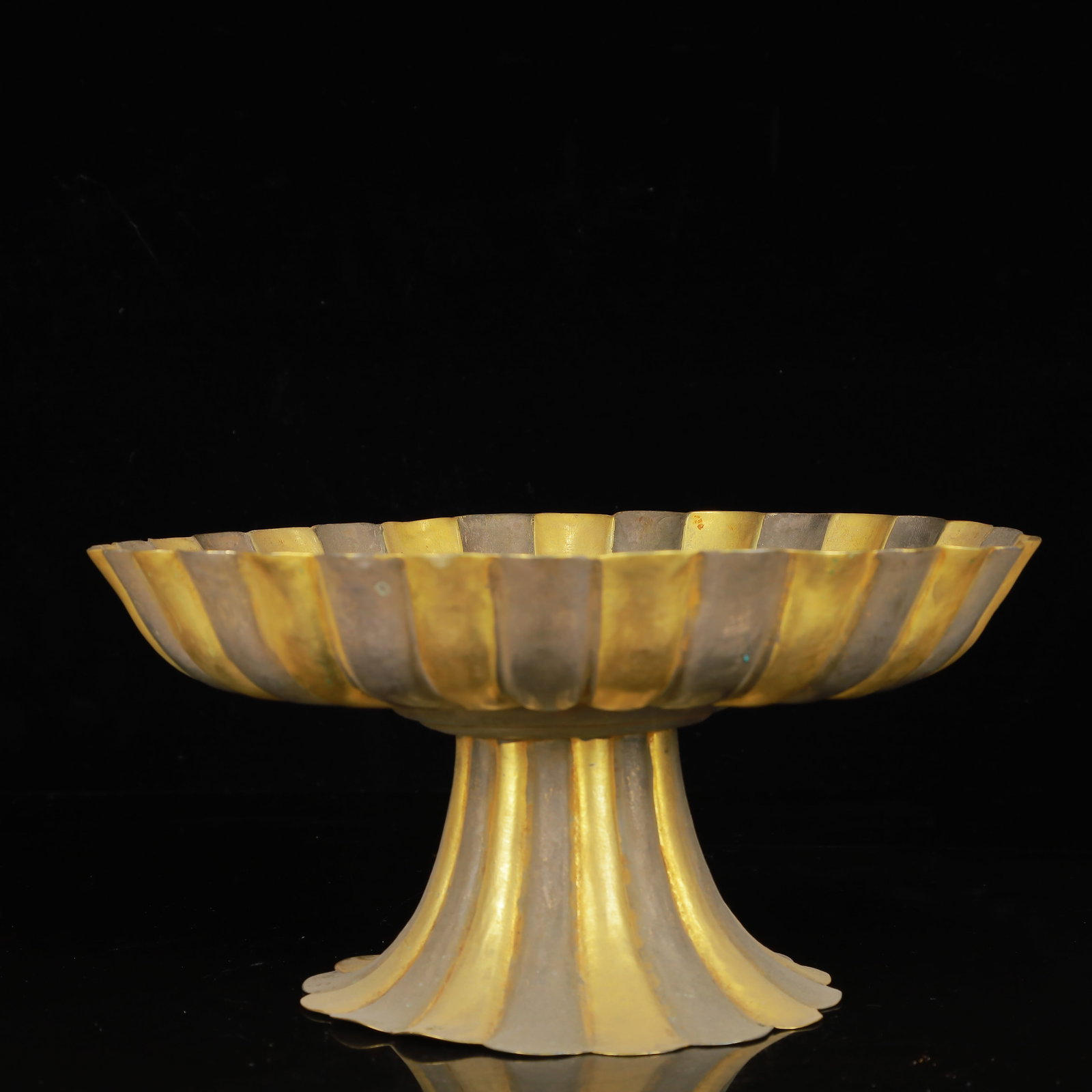 An Exquisite Gilt Silver Phoenix Pattern Cup - 2