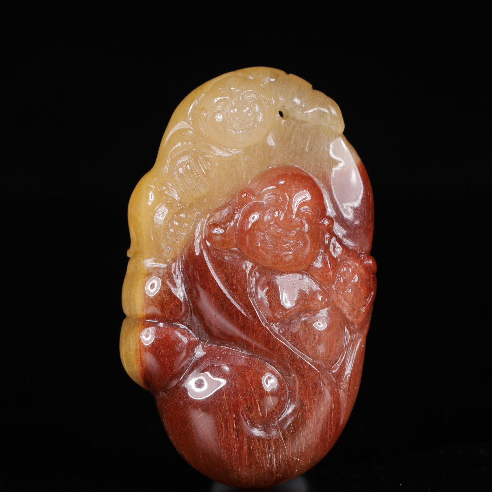 An Exquisite Crystal Statue of Maitreya Buddha Pendant: An Exquisite Crystal Statue of Maitreya Buddha Pendant,Size:1.4inx0.6inx2.2in,Weight:43g 水晶弥勒佛挂件