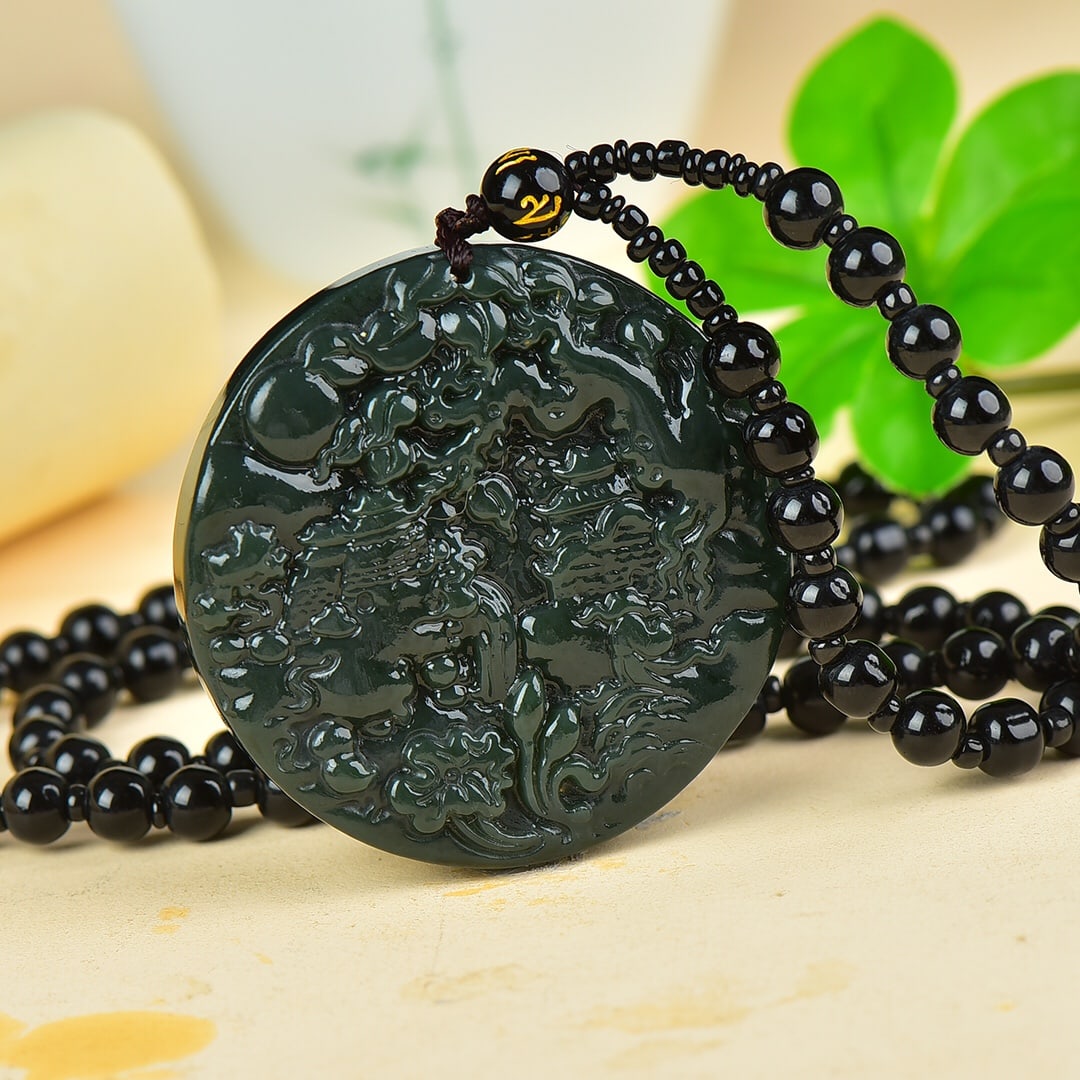 An Exquisite Jasper Landscape Pattern Pendant - 2