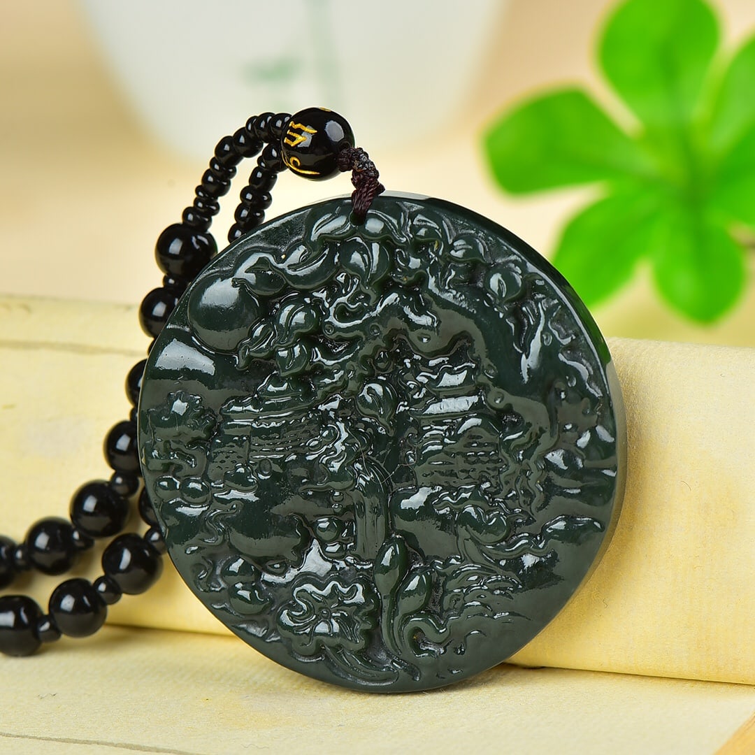 An Exquisite Jasper Landscape Pattern Pendant - 4