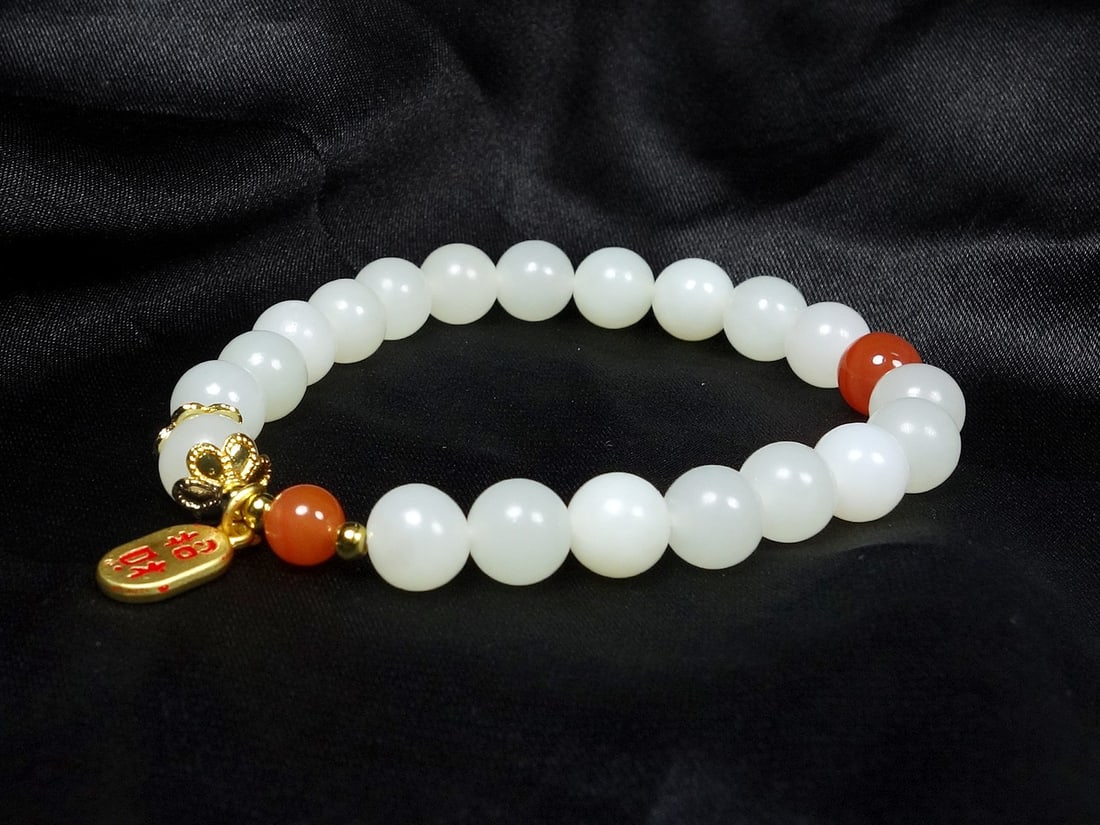 An Exquisite White Jade Bracelets - 4