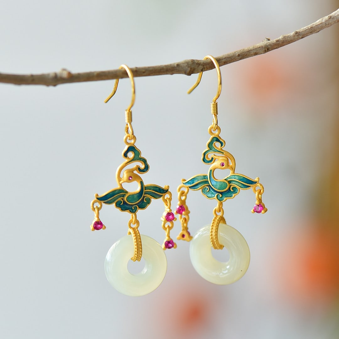 A Pair of Exquisite Sterling Silver-Gold Plated Inlaid White Jade Earrings: A Pair of Exquisite Sterling Silver-Gold Plated Inlaid White Jade Earrings,Size:0.5inx0.5in 一对纯银镀金镶白玉耳环
