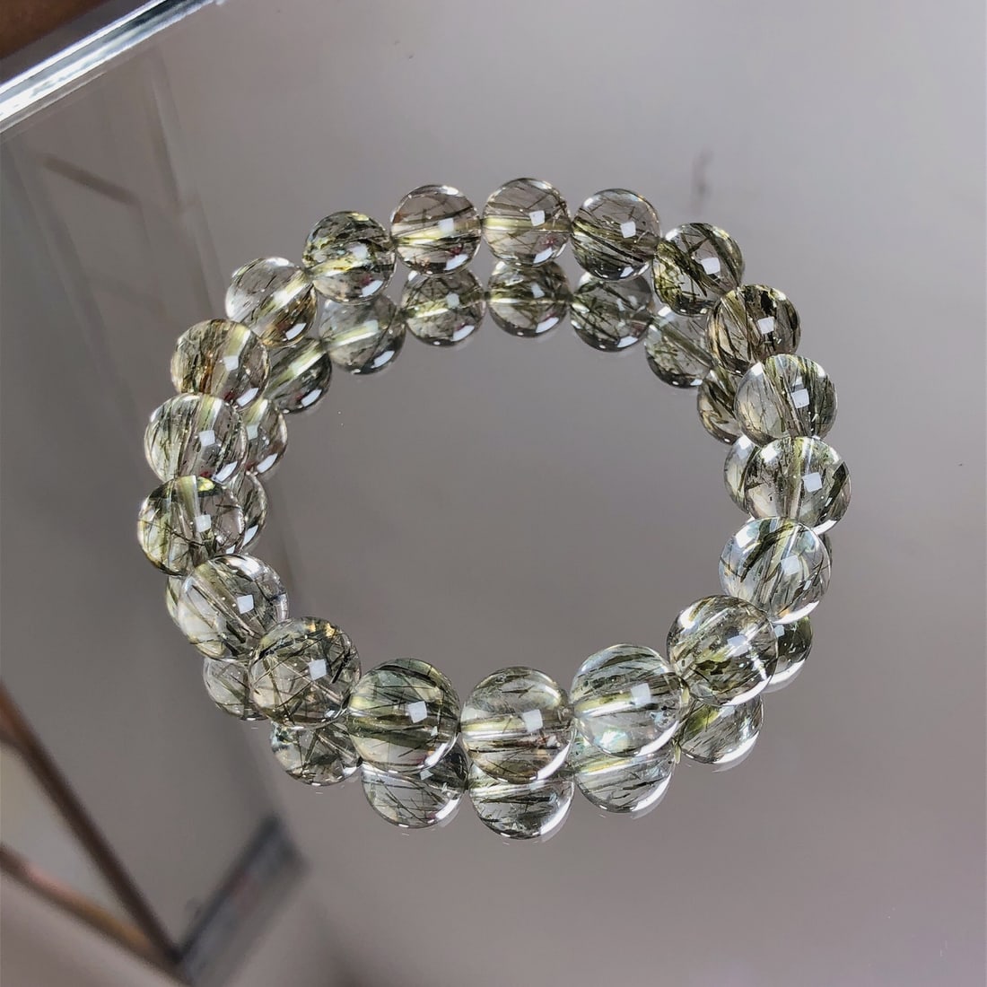 An Exquisite Crystal Bracelets - 4