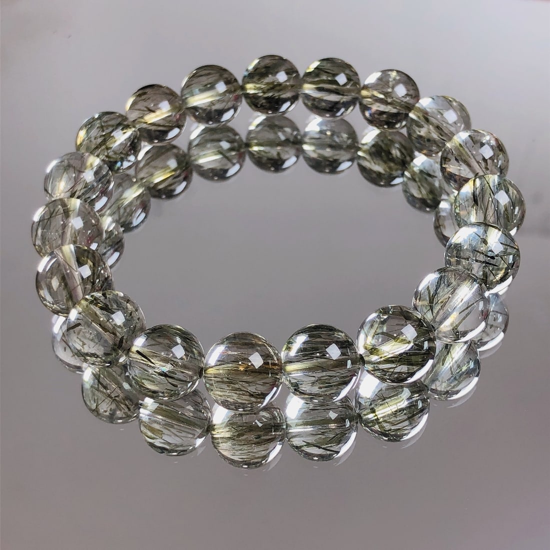 An Exquisite Crystal Bracelets - 6