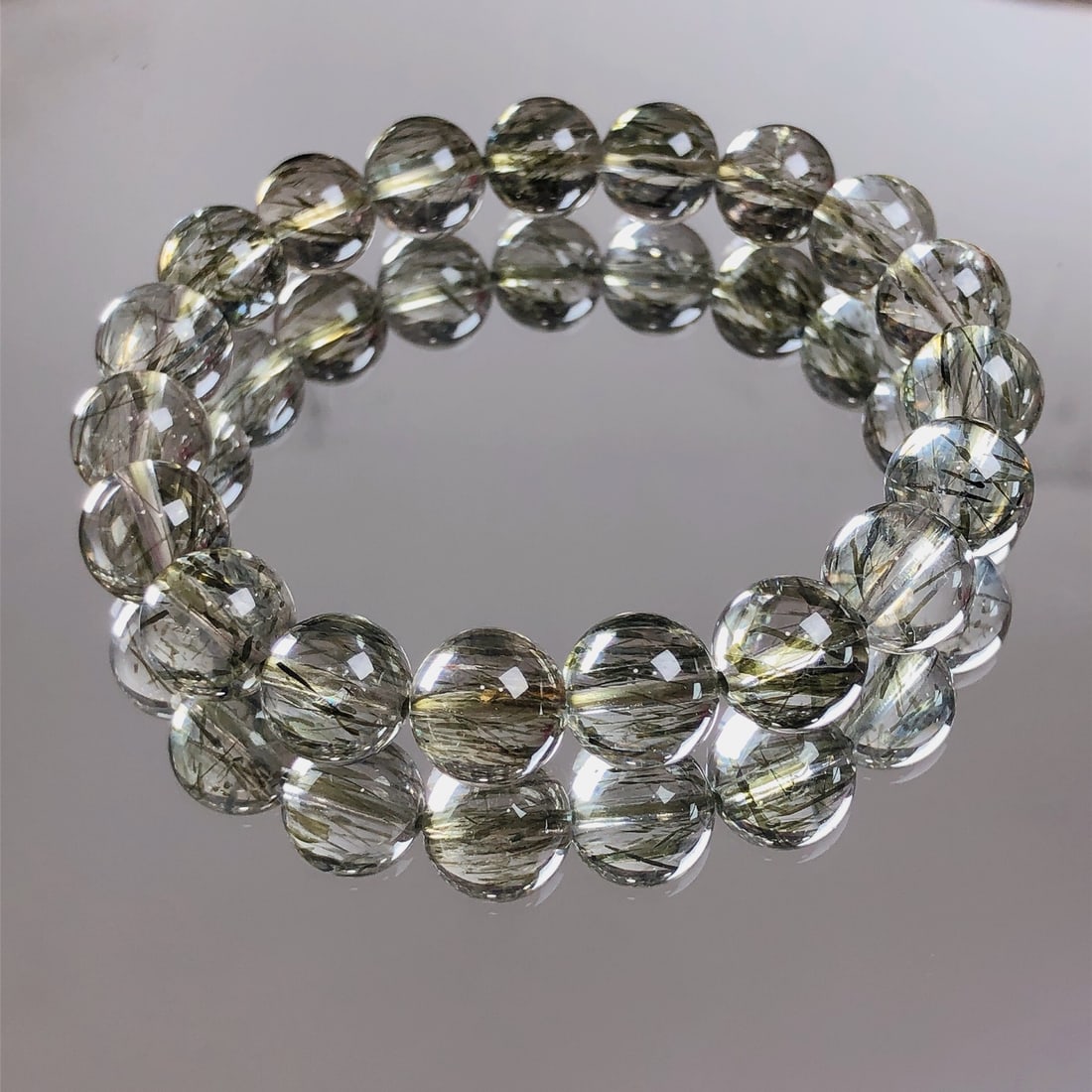 An Exquisite Crystal Bracelets - 7