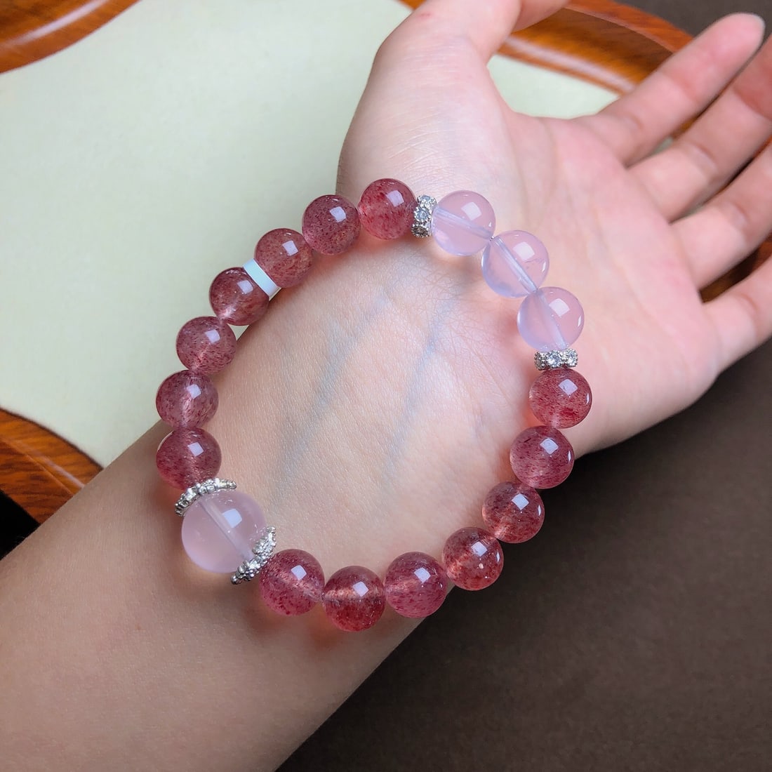 An Exquisite Crystal Bracelets - 2