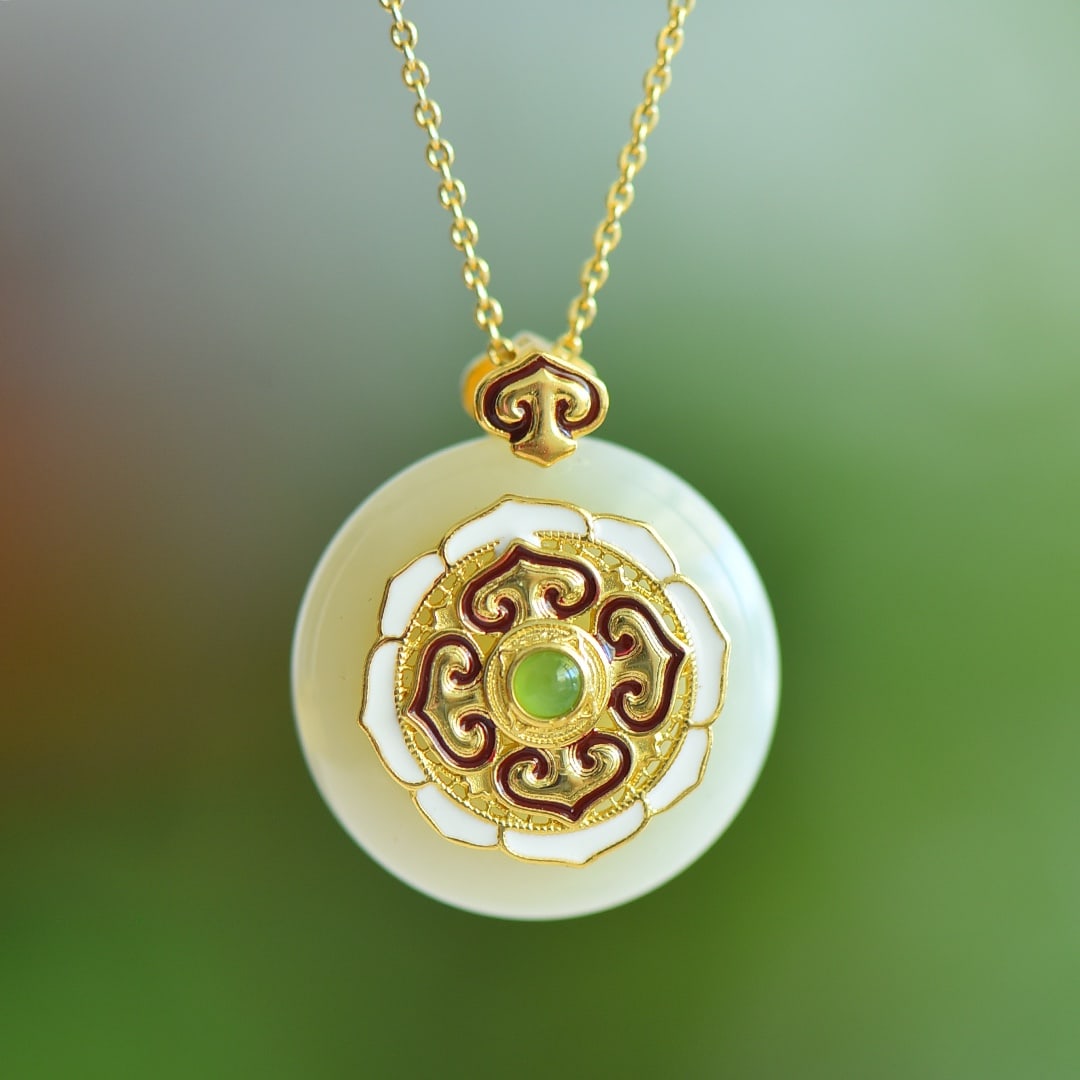 An Exquisite Sterling Silver-Gold Plated Inlaid White Jade Enamel Pendant: An Exquisite Sterling Silver-Gold Plated Inlaid White Jade Enamel Pendant, 纯银镀金镶白玉珐琅吊坠