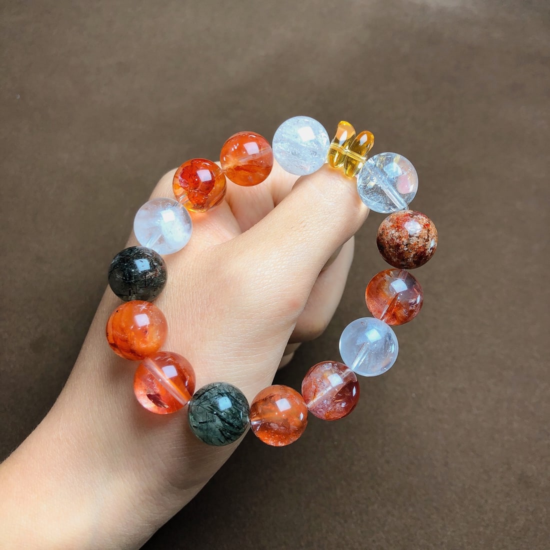 An Exquisite Crystal Bracelets - 2