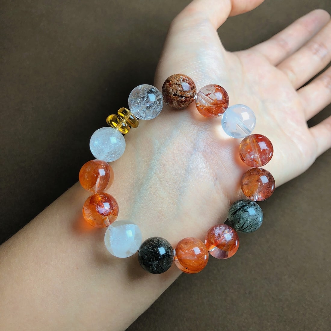 An Exquisite Crystal Bracelets - 3