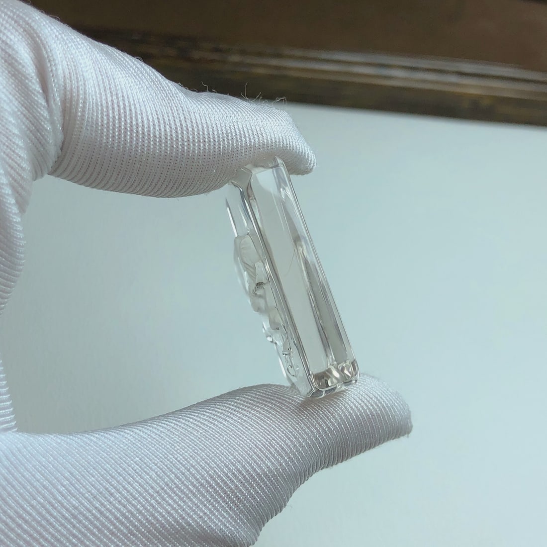 An Exquisite Crystal Buffalo Pattern Pendant - 7