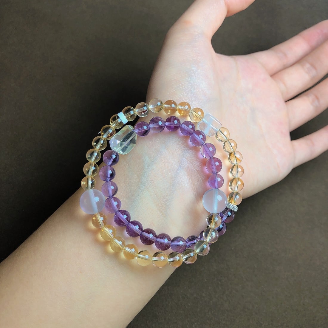 An Exquisite Crystal Bracelets - 5