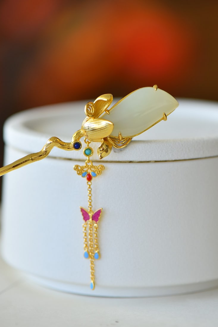 An Exquisite Sterling Silver-Gold Plated Inlaid White Jade Hairpin: An Exquisite Sterling Silver-Gold Plated Inlaid White Jade Hairpin,Size:0.5inx1.1in 纯银镀金镶白玉发簪