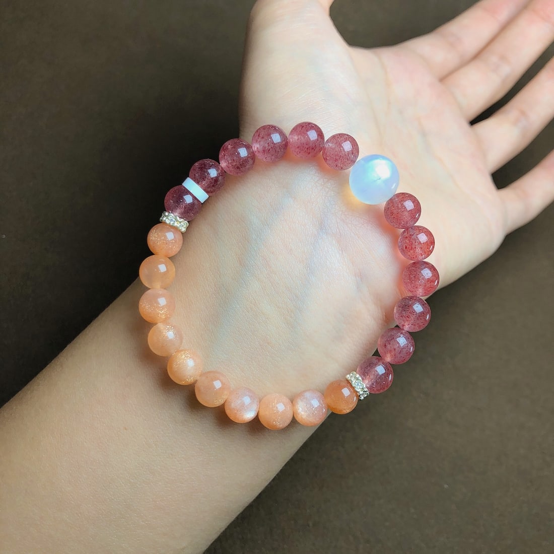 An Exquisite Crystal Bracelets - 2